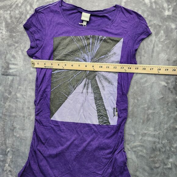 Bench Urban Wear Womens Graphic T-Shirt cap sleeve Size Small Purple - Picture 3 of 9